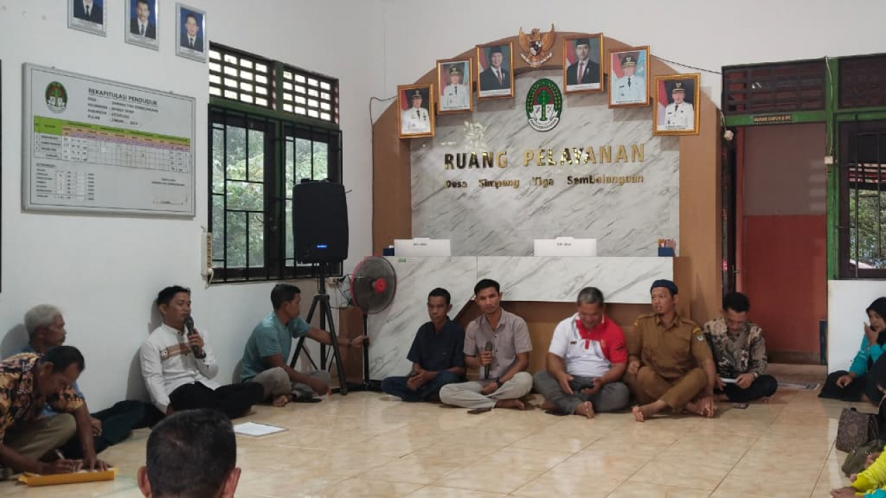 Musyawarah Desa terkait penetapan calon penerima BLT Dana Desa Tahun Anggaran 2026