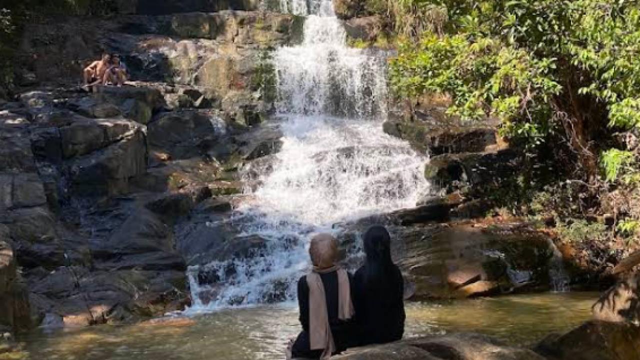 Air Terjun Nibung Lestari