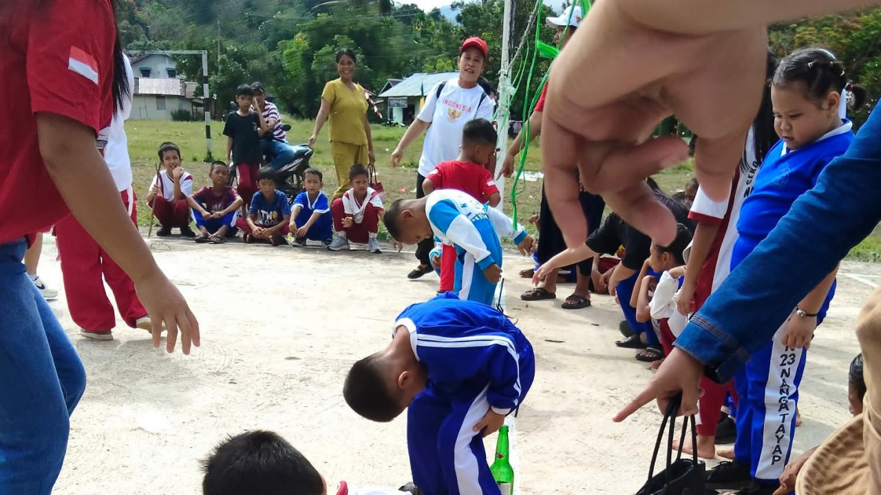 KEGIATAN IBU - IBU PKK DESA KAYONG HULU