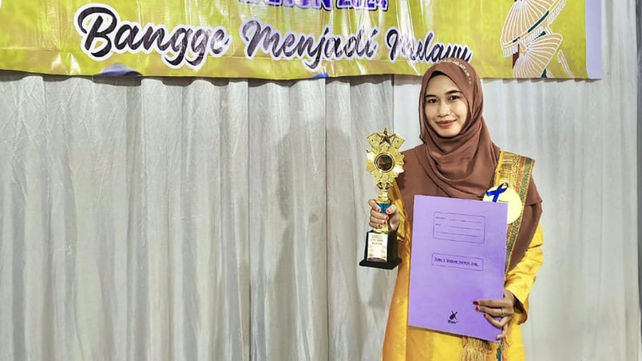 Anggi Arsih Sabet Juara Pertama Dendang Melayu di Pagelaran Adat Budaya Kecamatan Nanga Tayap