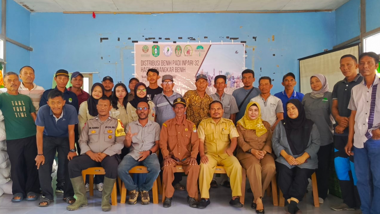 Pendistribusian Benih Padi INPARI 32 di Desa Sungai Besar