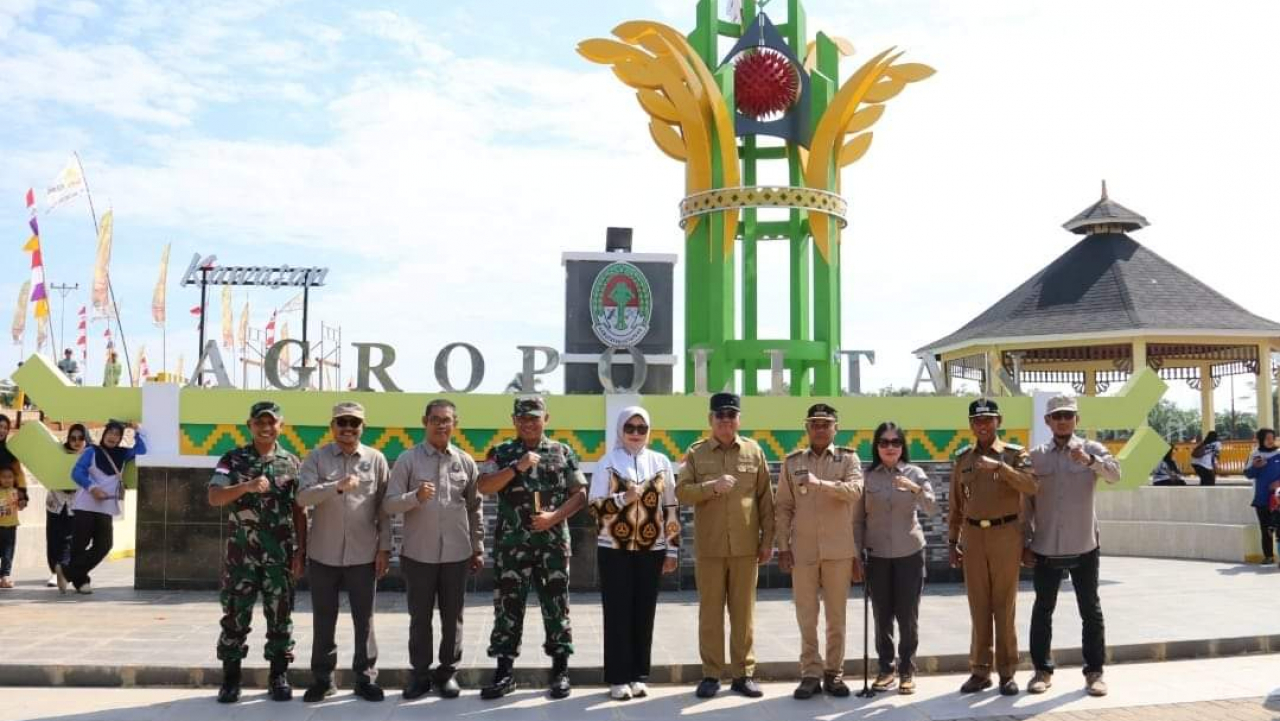 Wisata Air Kanal Desa Pematang Gadung