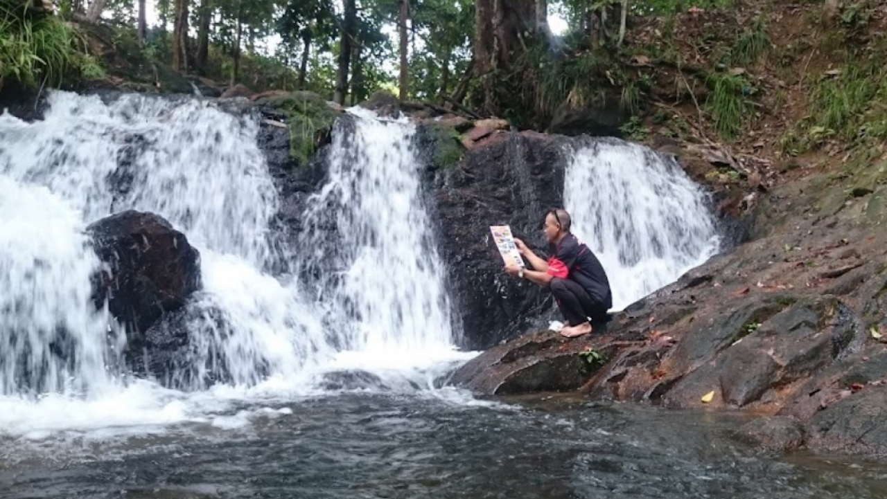 Air Terjun Riam Belimbing