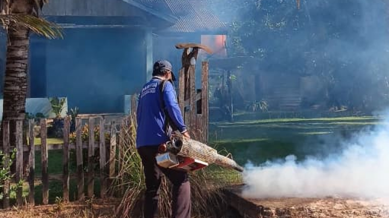 Upaya Pencegahan DBD, Desa Belaban Tujuh Laksanakan Fogging