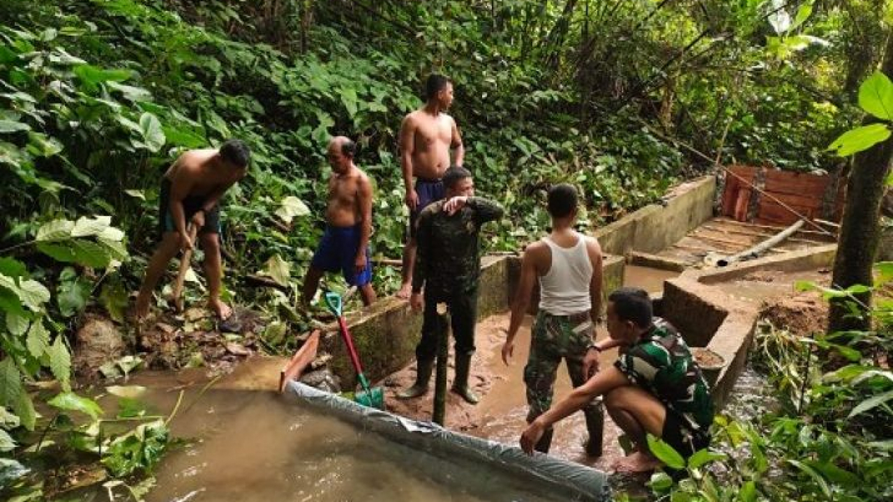 Bak Penampungan Air Satgas TMMD Reguler Ke-108 Dambaan Warga Desa Beringin Rayo