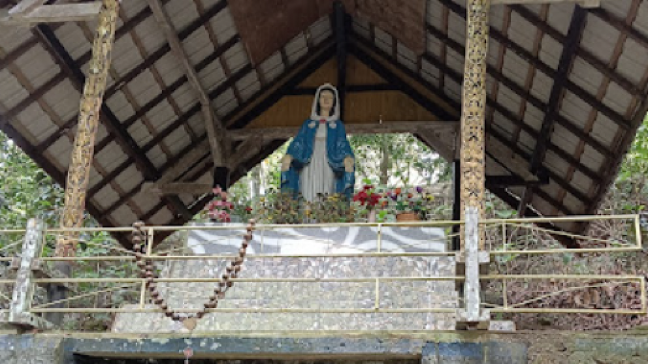 Gua Maria Kederon, Manjau