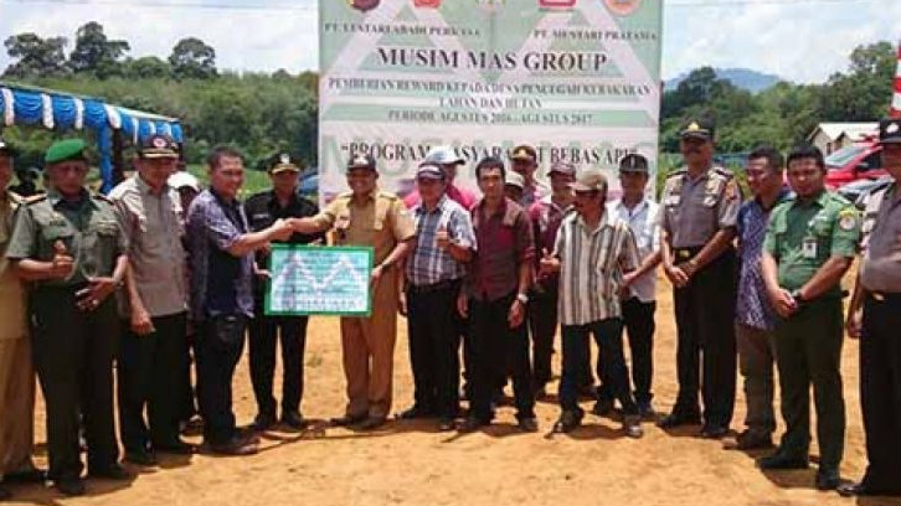 PT LAP dan PT MP Berikan Penghargaan kepada Desa Bebas Api