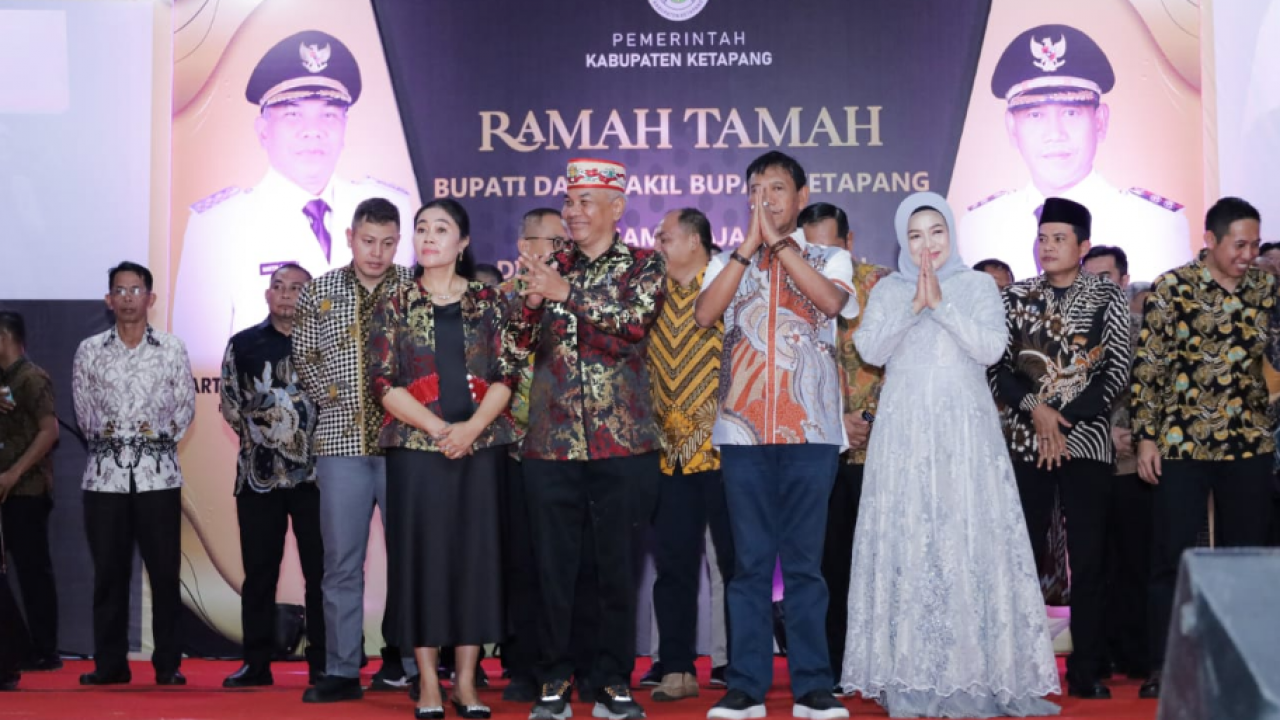 Tarian dan Air Mata, Malam Terakhir Martin-Farhan sebagai Bupati dan Wakil Bupati Ketapang