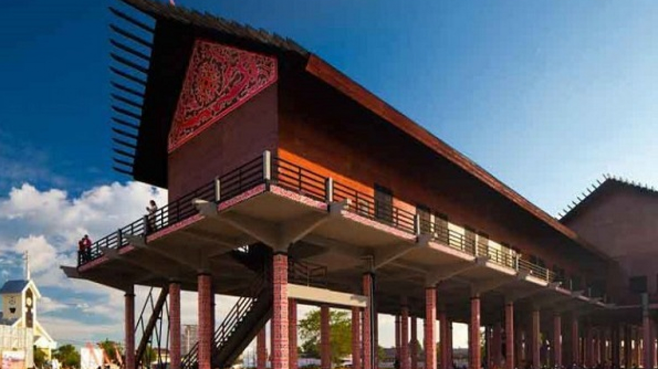 Rumah Radakng