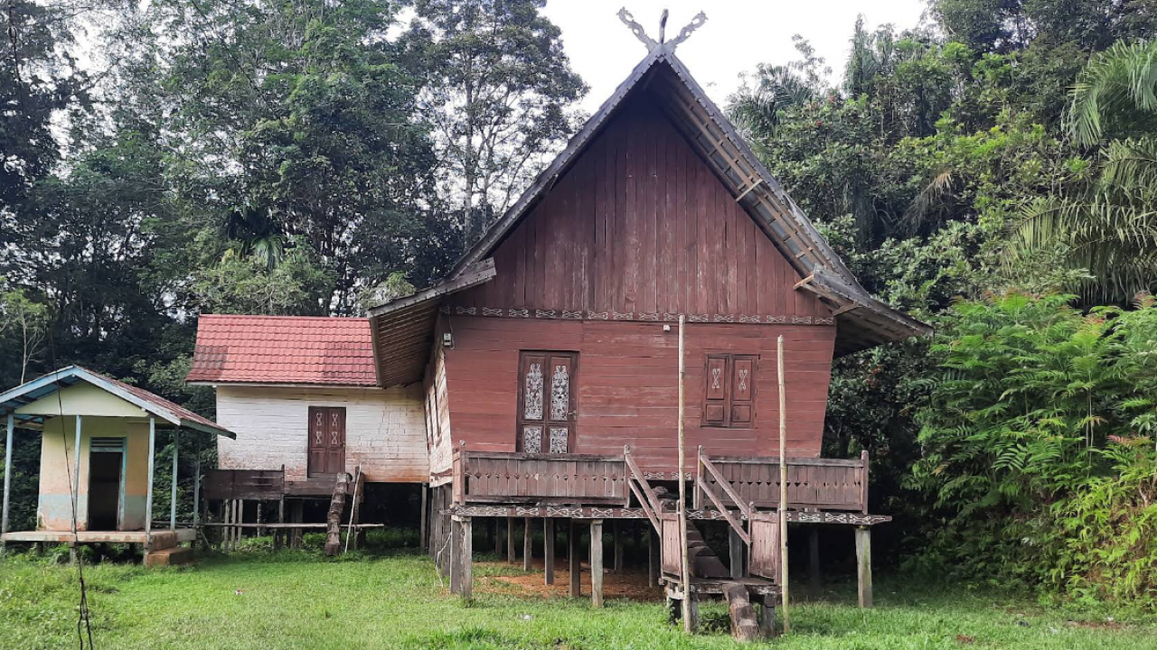 Rumah Radakng