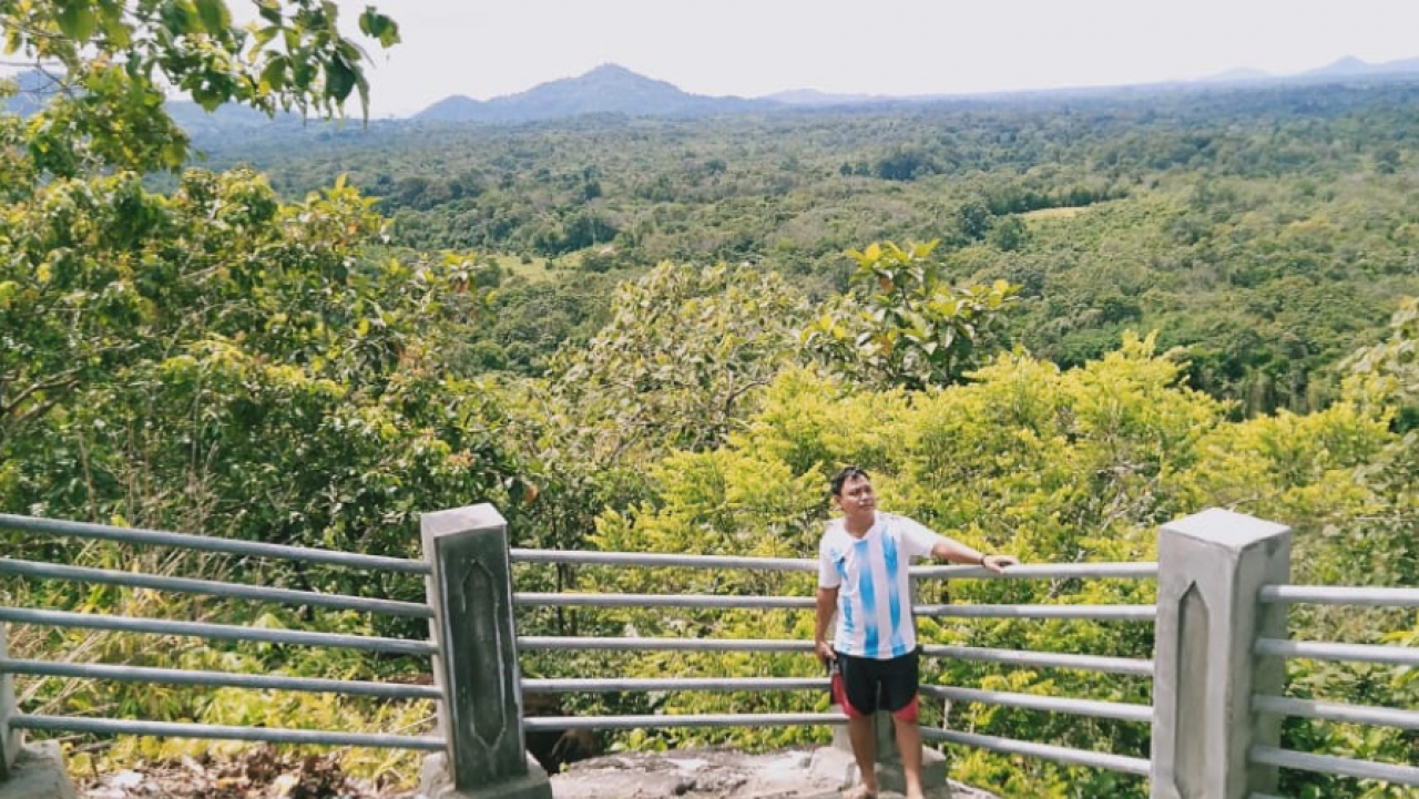 wisata Bukit galau,desa rangga intan,kecamatan jelai hulu- kabupaten ketapang-kalimantan barat.