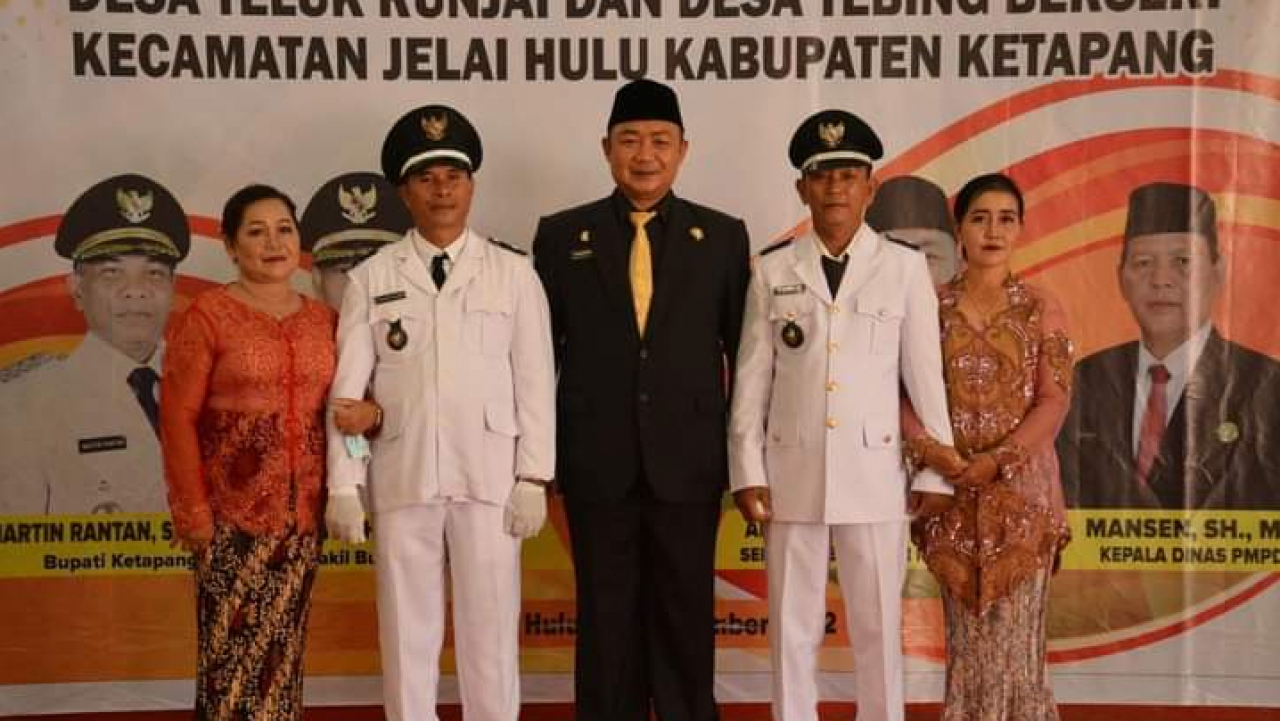 Sekda Ketapang Lantik Kades Teluk Runjai dan Kades Tebing Berseri Hasil PAW
