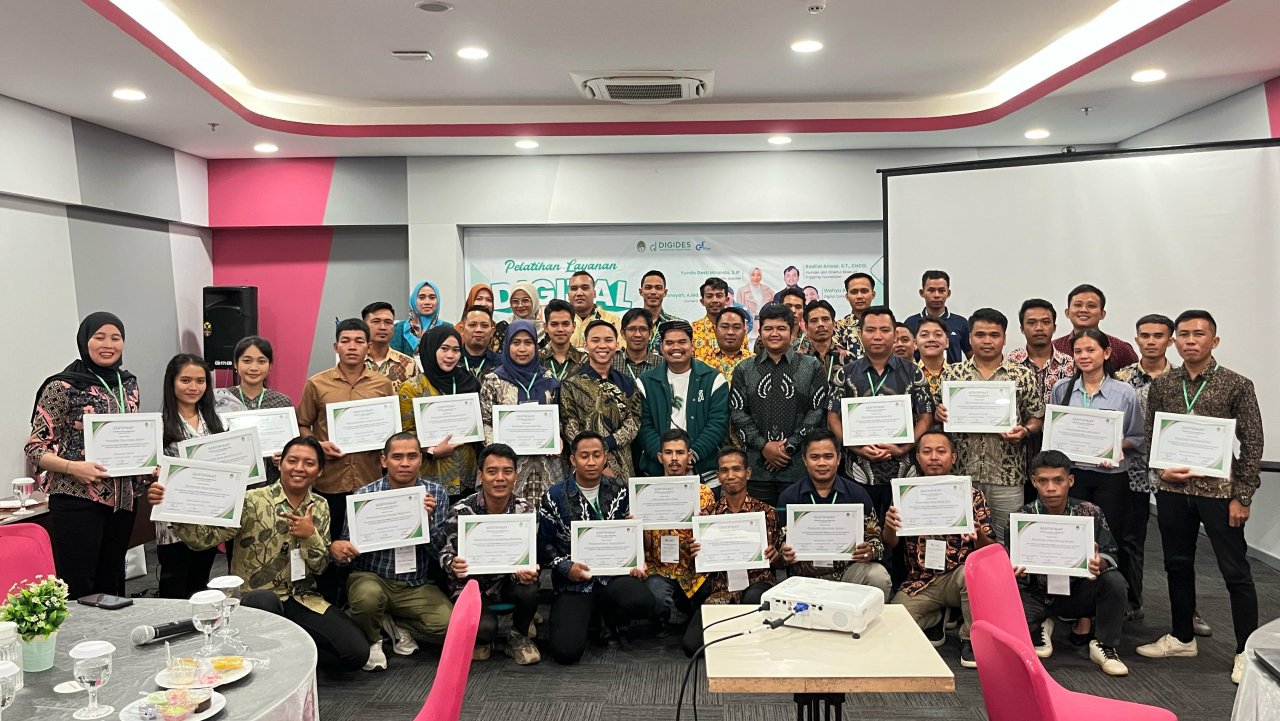Pelatihan Digitalisasi Desa Berbasis Daring di Desa Karang Dangin