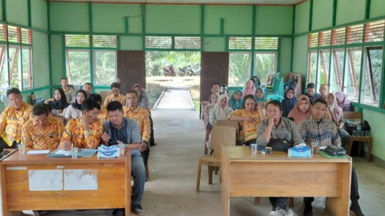 Kegiatan rekor dan pembinaan 8 Desa