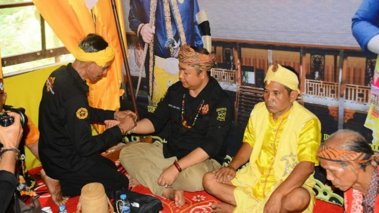 Ritual Adat Meruba