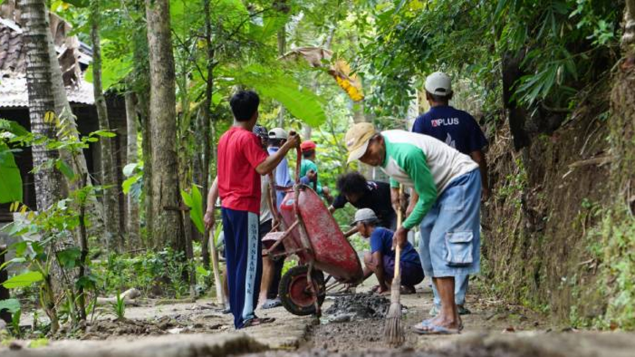 Kearifan Lokal & Kegiatan Tradisional