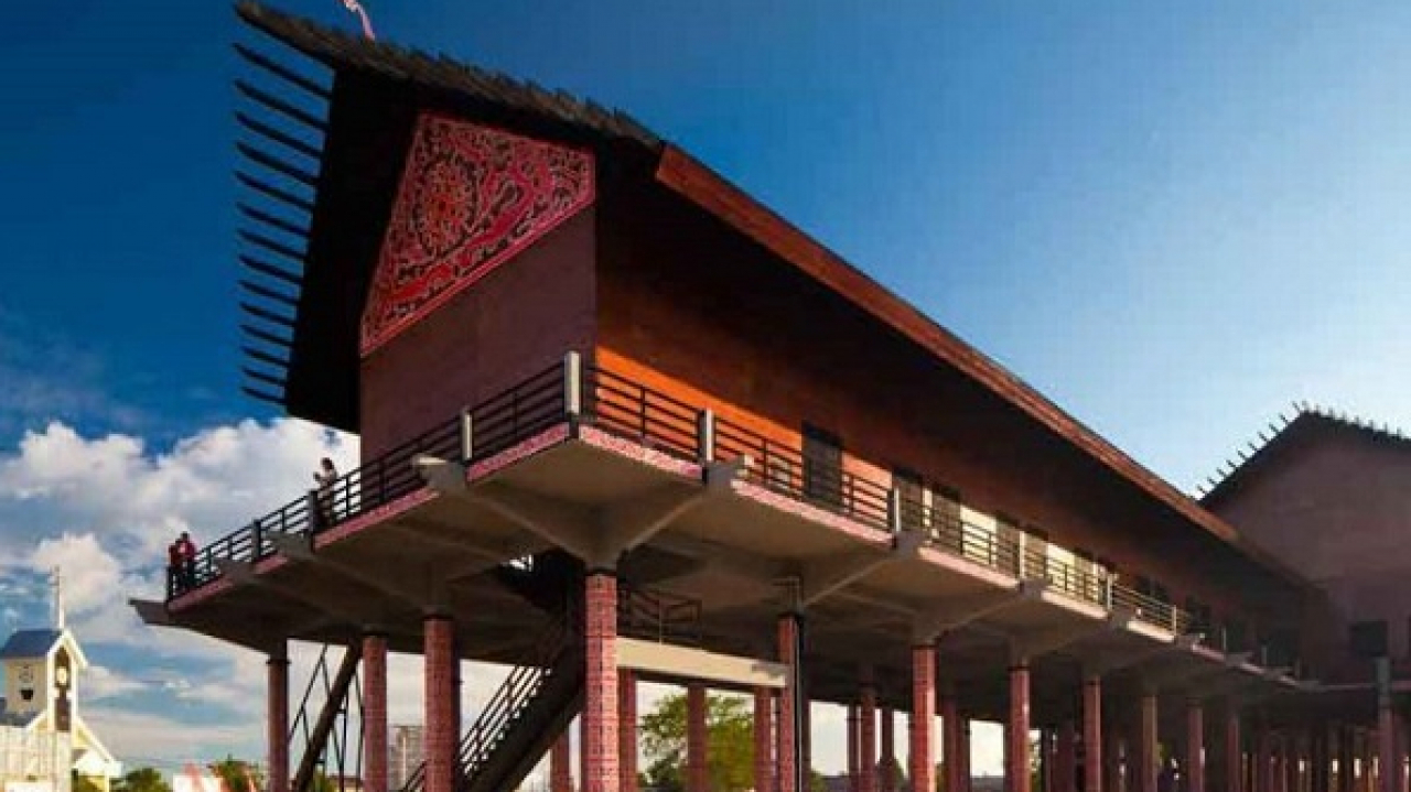 Rumah Radakng