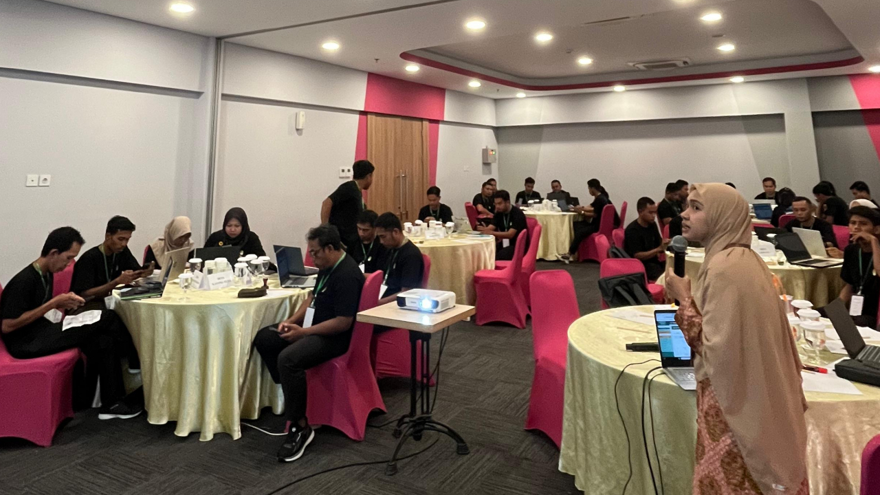 Desa Air Upas Ikuti Pelatihan Aplikasi DIGIDES Kloter 7 di Ketapang