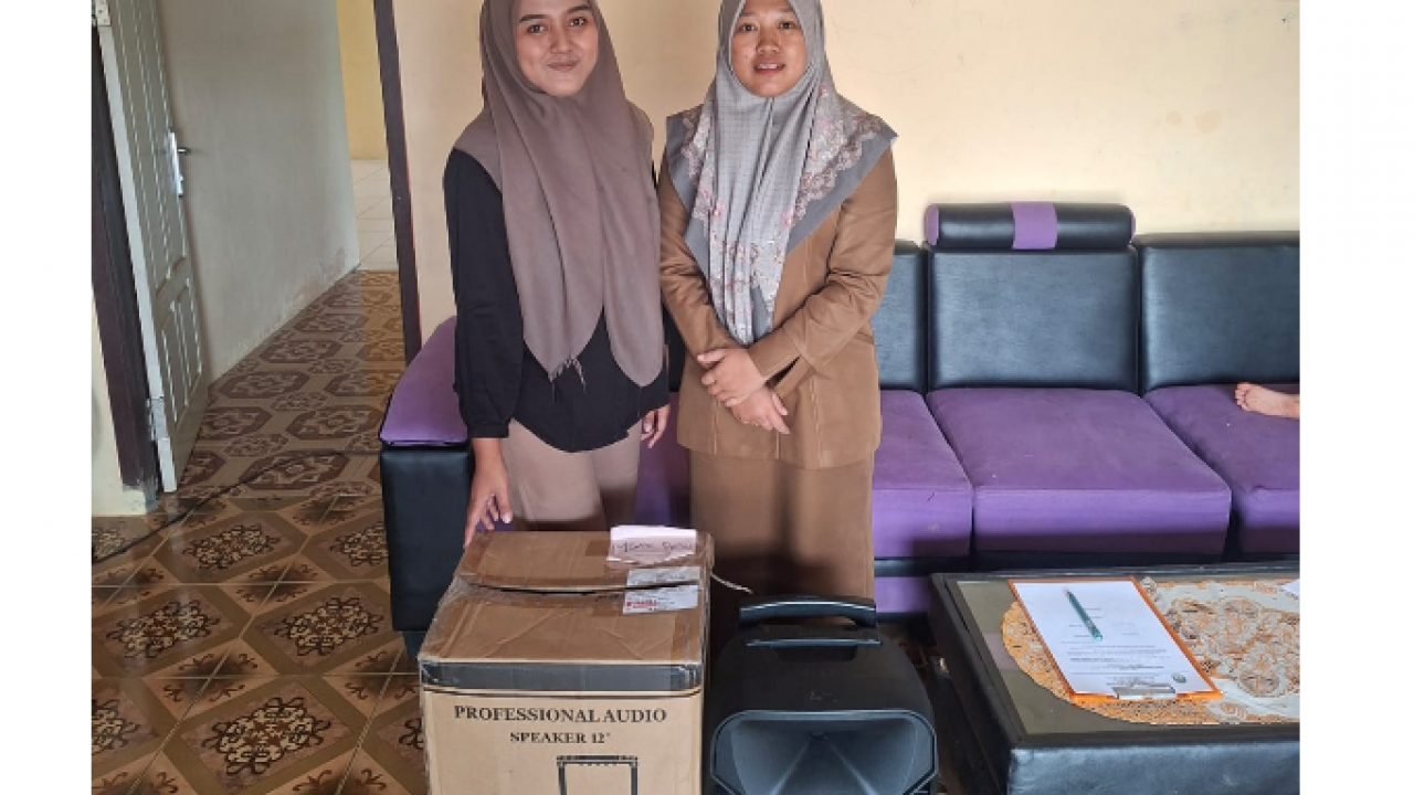 Tingkatkan Kualitas Belajar Mengajar, Pemdes Sari Bekayas Salurkan Speaker Aktif Baretone untuk PAUD Ar-Raudah