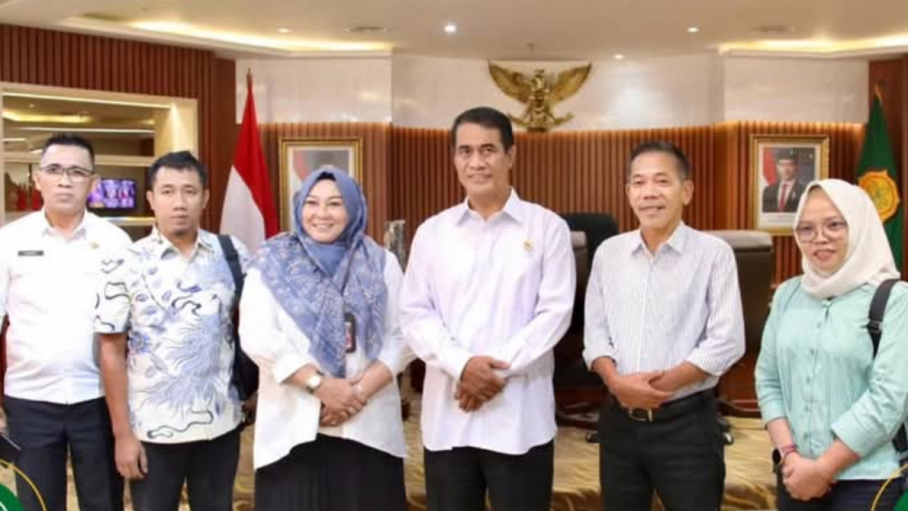 Bupati dan wakil Bupati Ketapang Mendukung Program Nasional Ketahanan Pangan