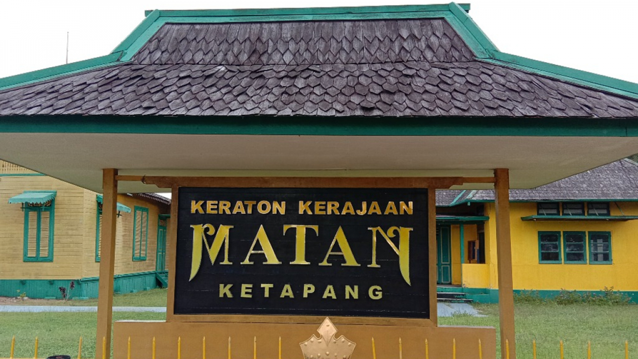 Keraton Kerajaan Matan Tanjungpura