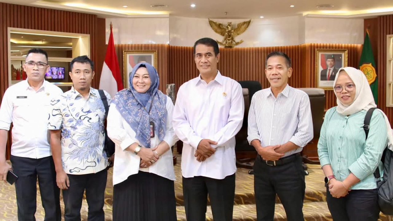 DUKUNG PROGRAM NASIONAL KETAHANAN PANGAN, WAKIL BUPATI KETAPANG LAKUKAN AUDIENSI DENGAN MENTERI PERTANIAN RI