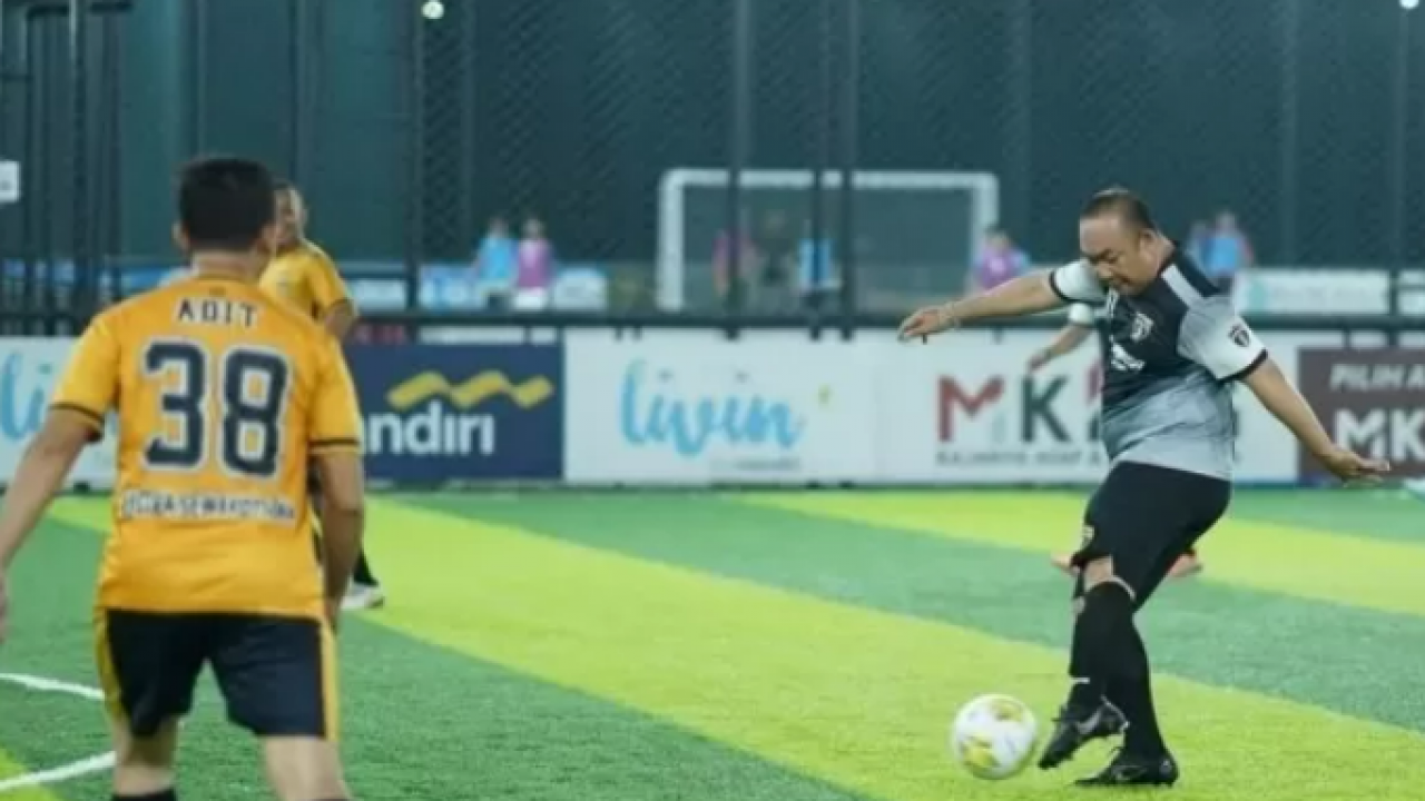 Olahraga Bersama, Bupati dan Forkopimda Gelar Fun Game Mini Soccer