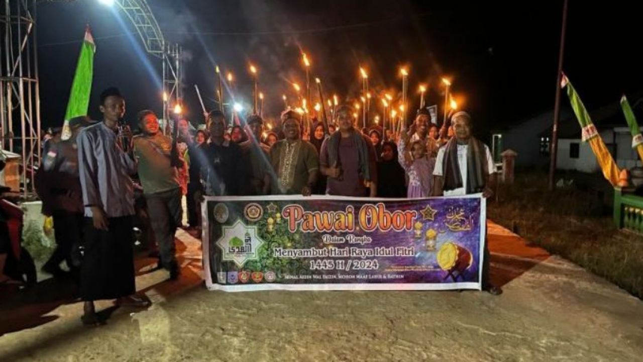 Pemdes Beringin Jaya Sukses Gelar Pawai Obor