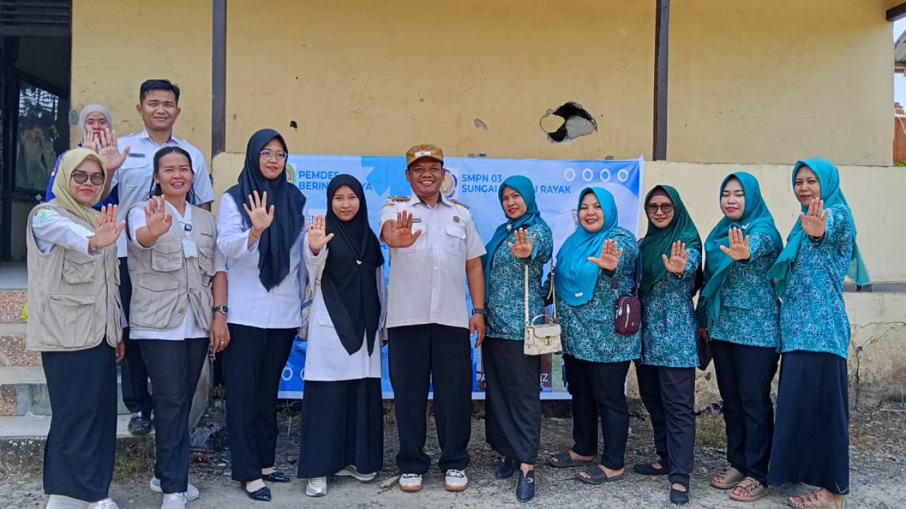 Pemerintah Desa Beringin Jaya Bersama SMPN 03 Sungai Melayu Rayak Gelar Penyuluhan Bahaya Narkoba dan Pencegahan Pernikahan Dini
