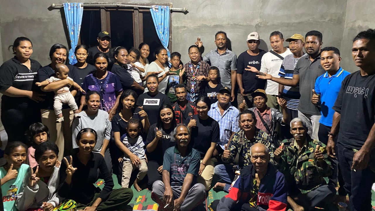 Mempererat Tali Persaudaraan: Bupati Ngada Raymundus Bena Kunjungi Keluarga di Transmigrasi Ketapang