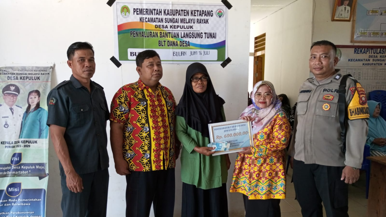 Pelaksanaan Penyaluran BLT DD Bulan Juni-Juli 2025 di Desa Kepuluk