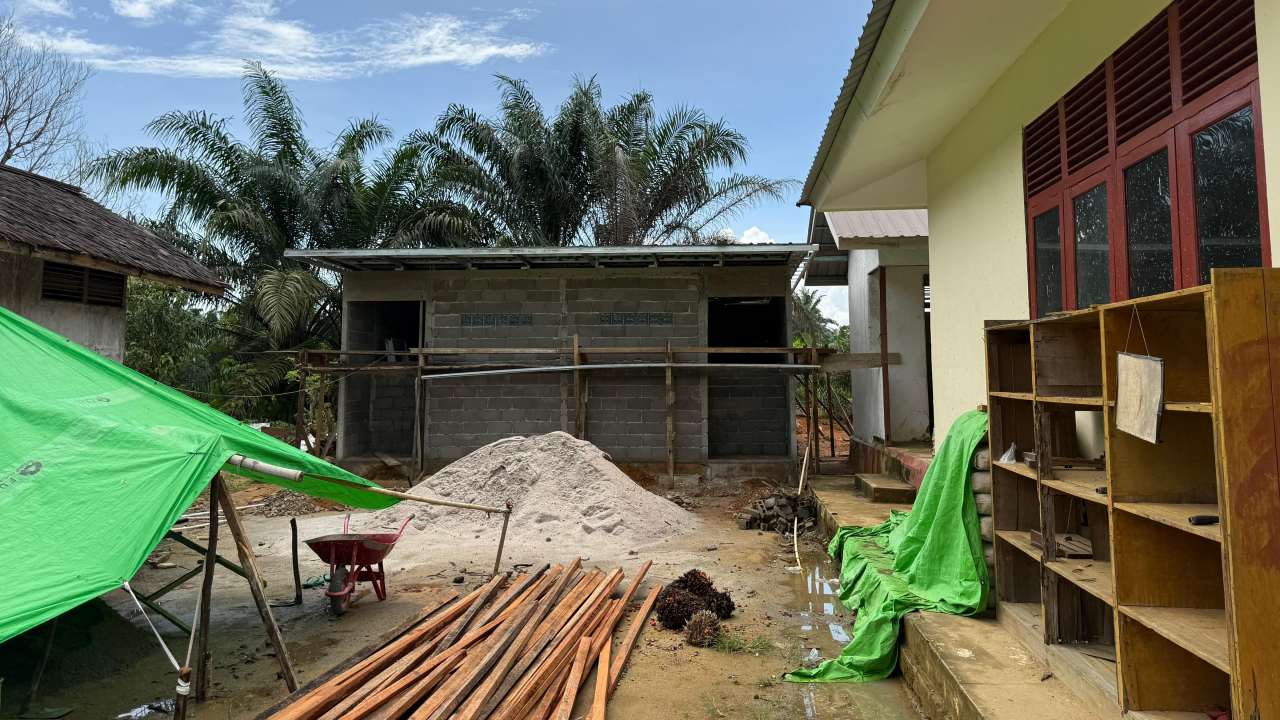 MCK Baru SD N 10 Sungai Melayu: Sanitasi Lebih Baik | di Desa Kepuluk