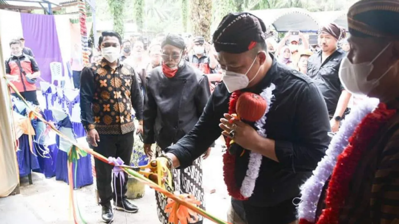 Peresmian Sanggar Seni Nimas Ayu Kinanti Sui Melayu Raya