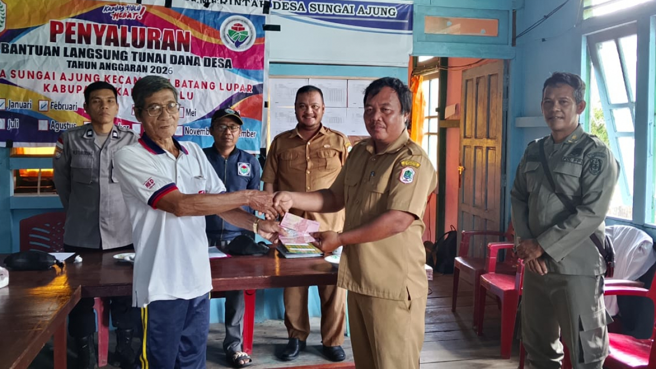 BLT-DD Sungai Ajung: Bantu Ekonomi Keluarga Penerima Manfaat