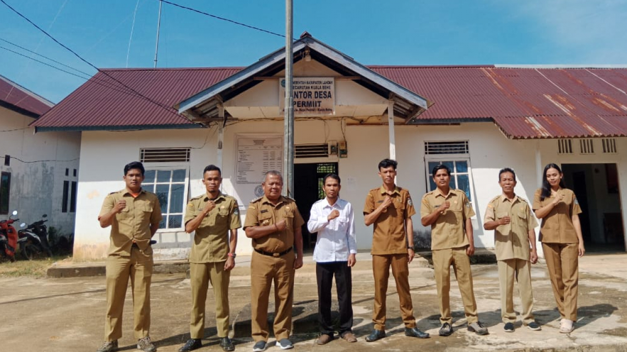 Optimalisasi Pelayanan Publik: Pengingat Tugas dan Tanggung Jawab Perangkat Desa Permiit dalam Apel Senin Pagi