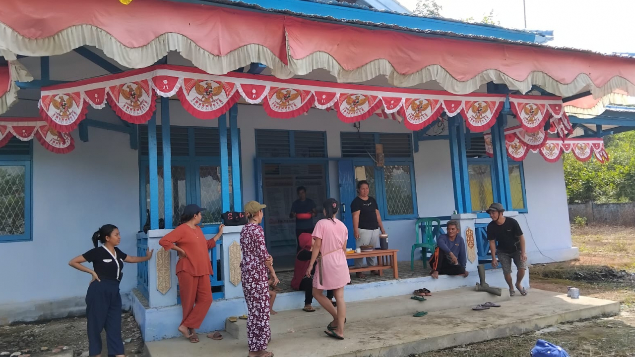 Kerja Bakti di Desa Tamang Sambut HUT RI ke-78