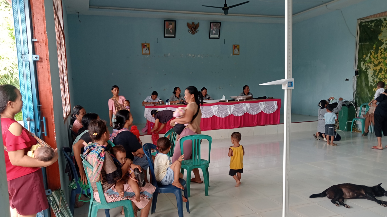 Posyandu Lansia dan Balita di Desa Tamang