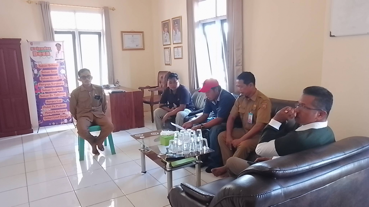 Kunjungan Dinas PUPR ke Desa Sabuai dalam Rangka MCO Pemeliharaan Saluran Irigasi DIR