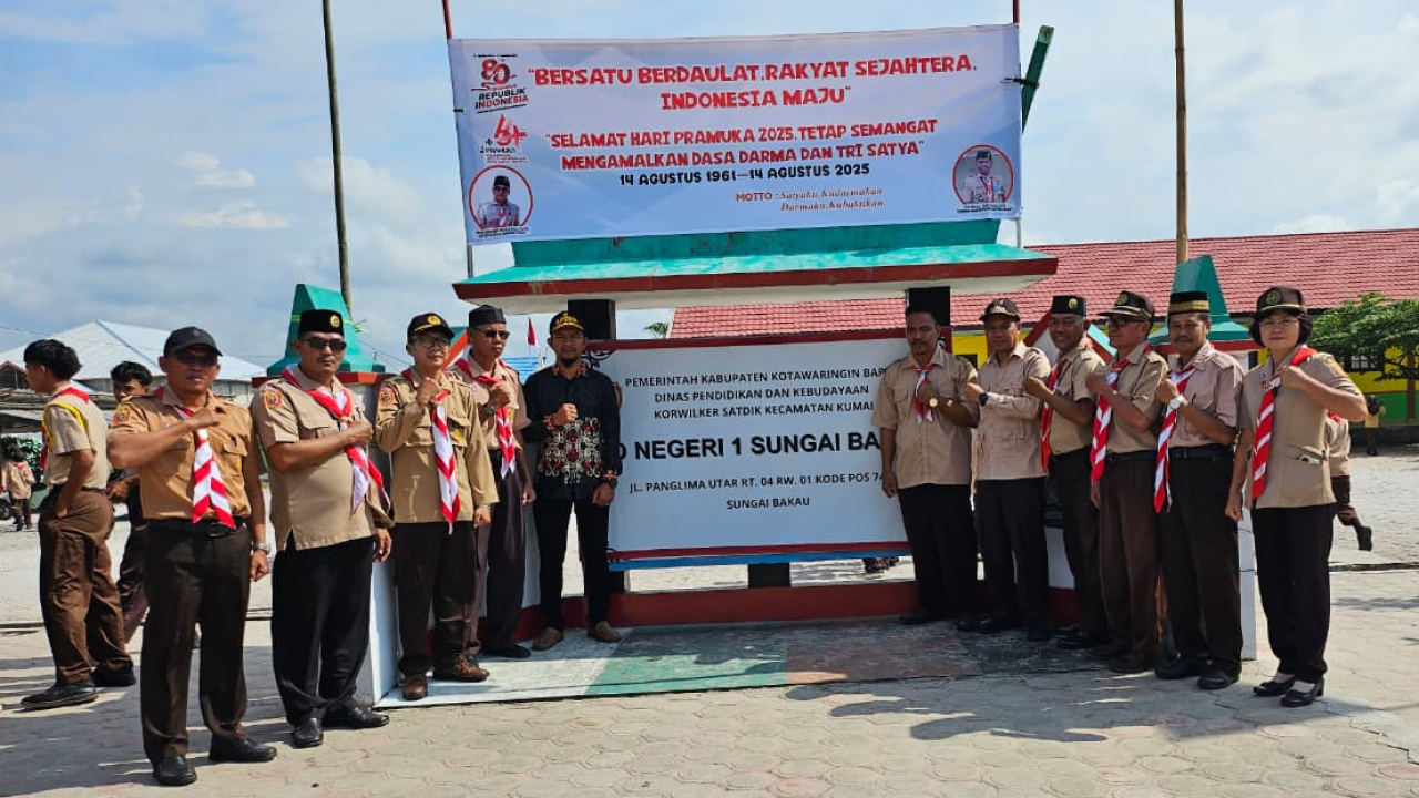 Kepala Desa Sabuai Hadiri Hari Pramuka di SD 1 Sungai Bakau