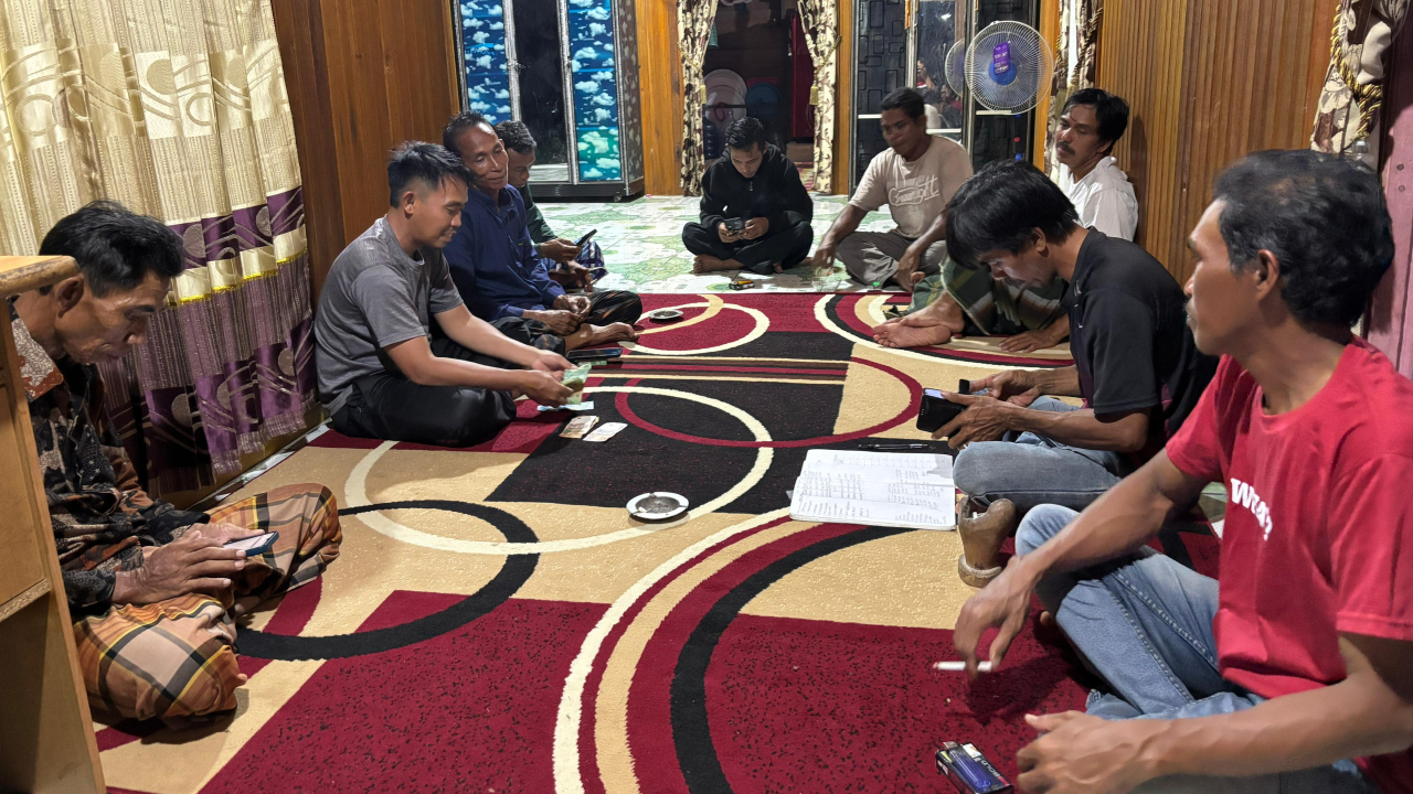 Rapat Rutin RT. 001 Desa Sabuai dalam Kegiatan Sabuai Behaum