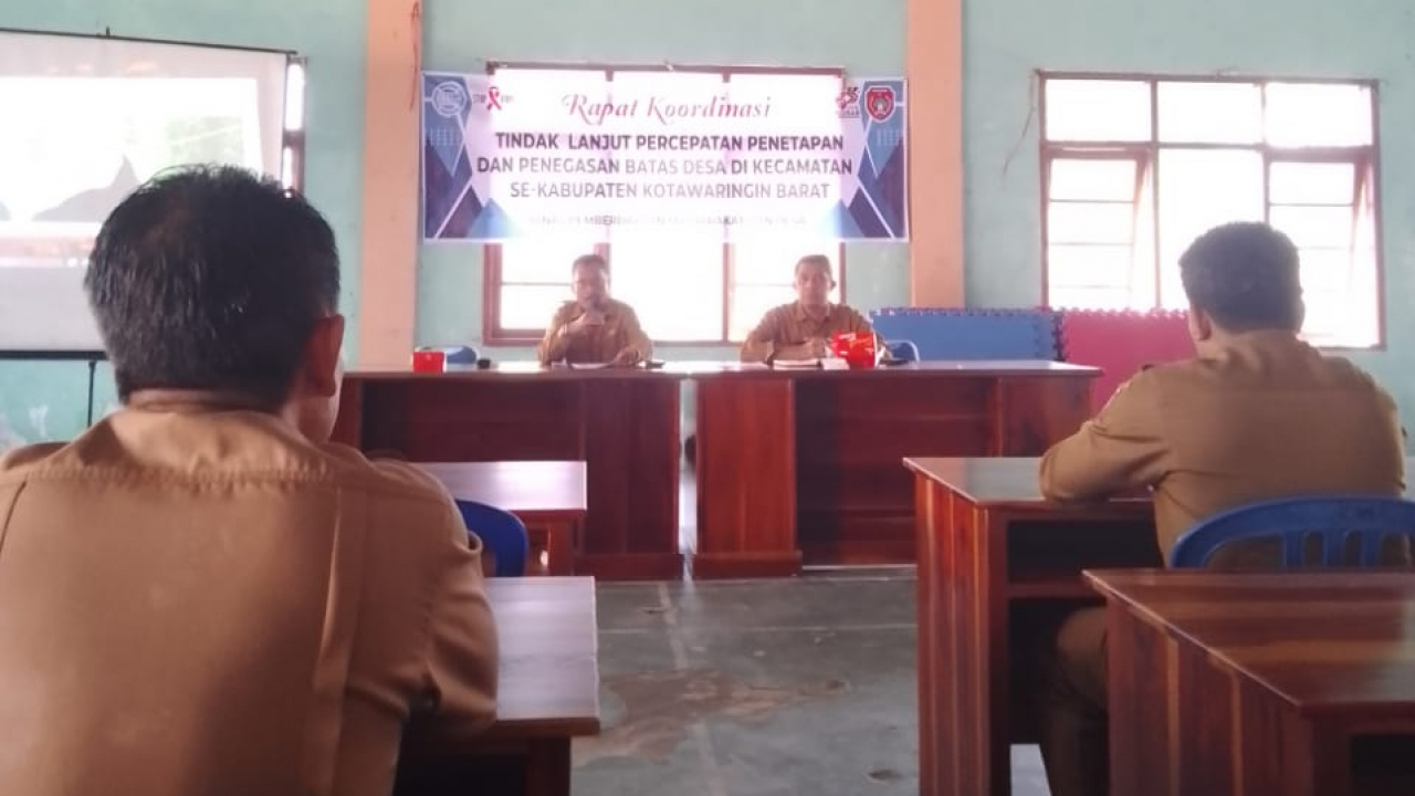Rapat Koordinasi Percepatan Penetapan dan Penegasan Batas Desa di Kecamatan Kumai