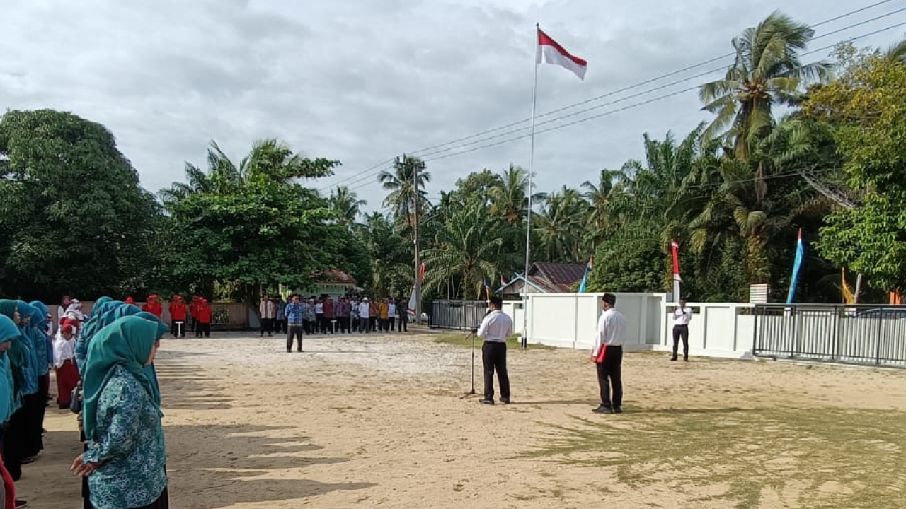 HUT RI Ke-80 Desa Sabuai: Upacara Meriah & Semangat Kebangsaan