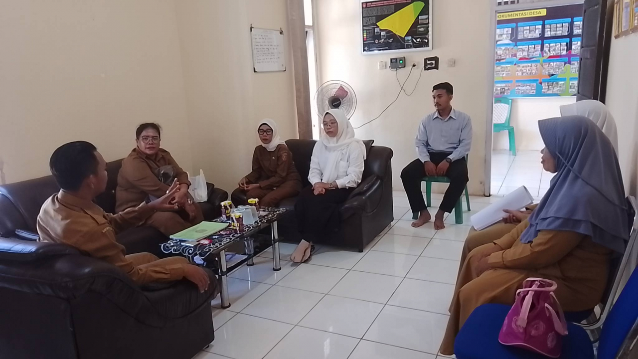 Kunjungan Petugas Puskesmas Teluk Bogam ke Desa Sabuai dalam Rangka Pendataan dan Survey Balita Kurang Gizi