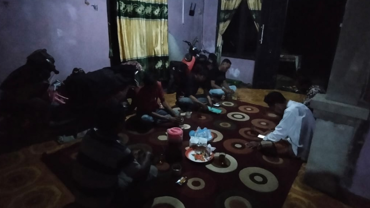 Rapat Rutin RT 001 Sabuai: Bahas Isu Lingkungan Terkini