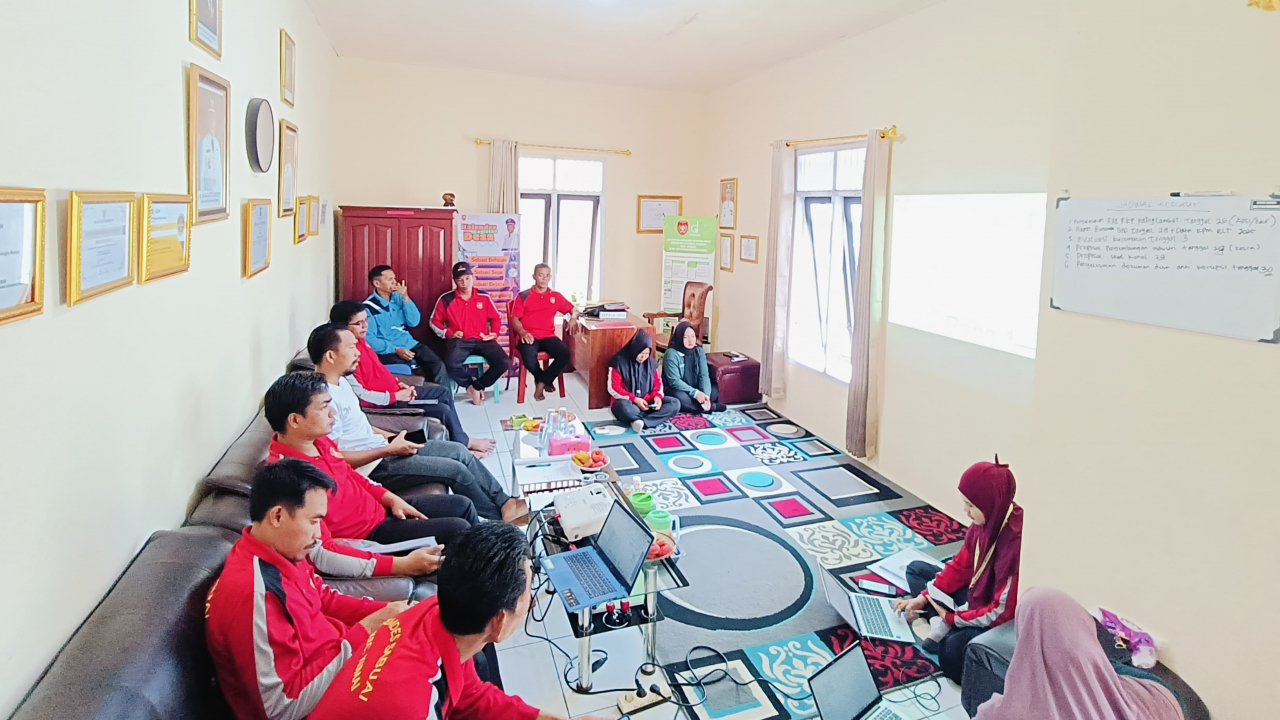 Rapat Tindak Lanjut Evaluasi Rancangan APBDes 2025 Desa Sabuai