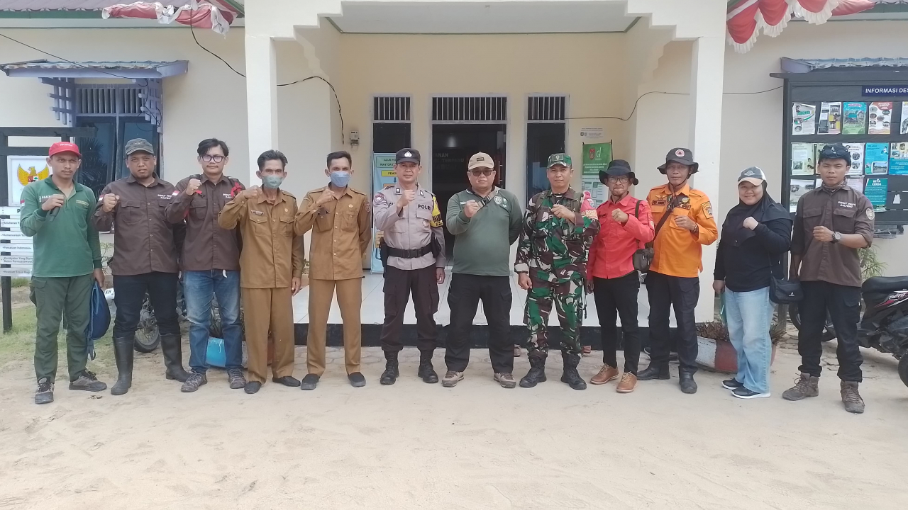 Patroli Terpadu Cegah Karhutla di Desa Sabuai