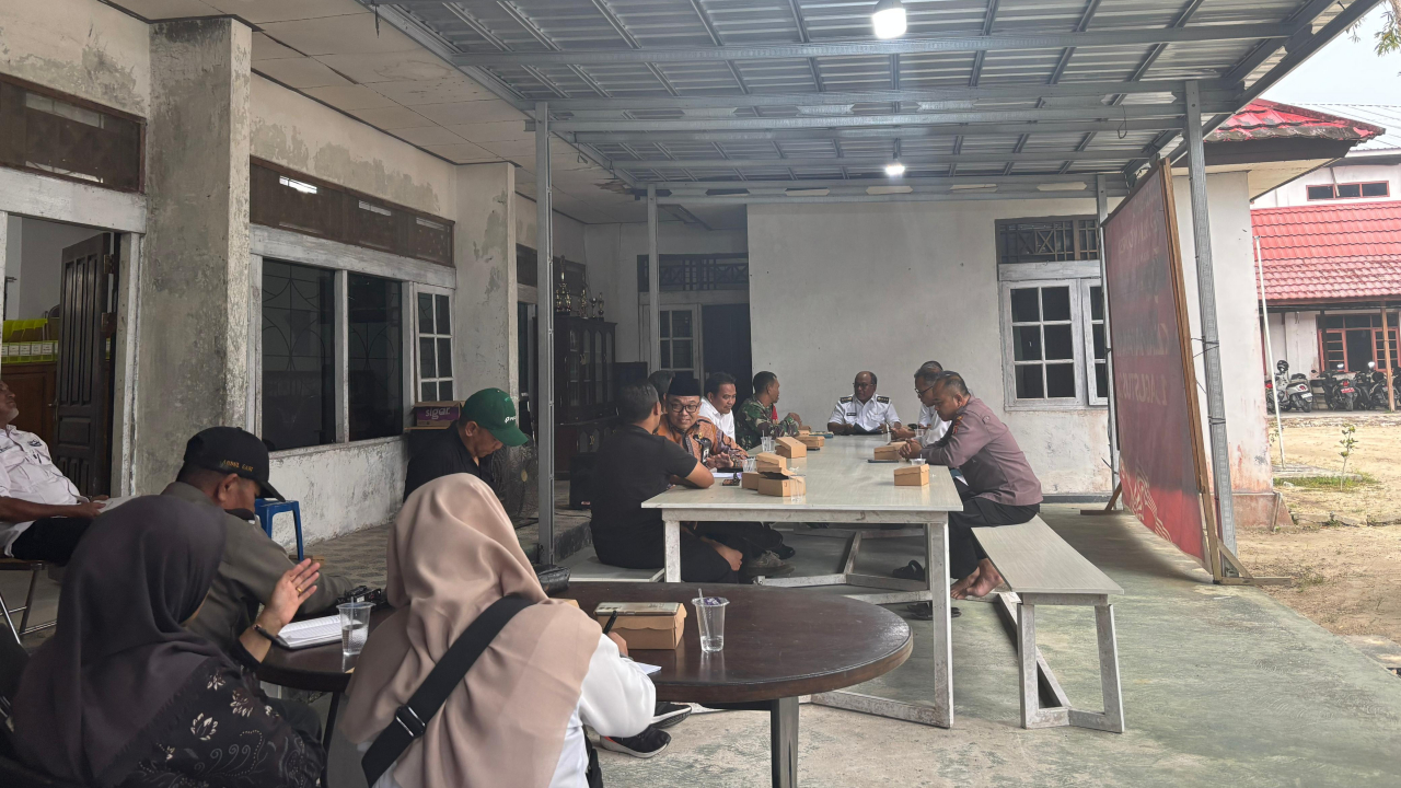 Pemerintah Desa Sabuai Ikuti Rapat Pembentukan Panitia HUT RI Ke-80 Tingkat Kecamatan Kumai