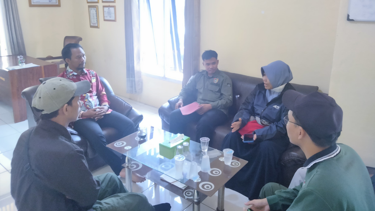 Survey Kawasan Hutan di Desa Sabuai oleh Tim UPT KPHP Kotawaringin Barat