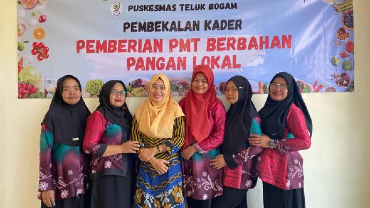 Peningkatan Kapasitas Kader Posyandu Melati dalam Pemberian PMT Berbahan Pangan Lokal