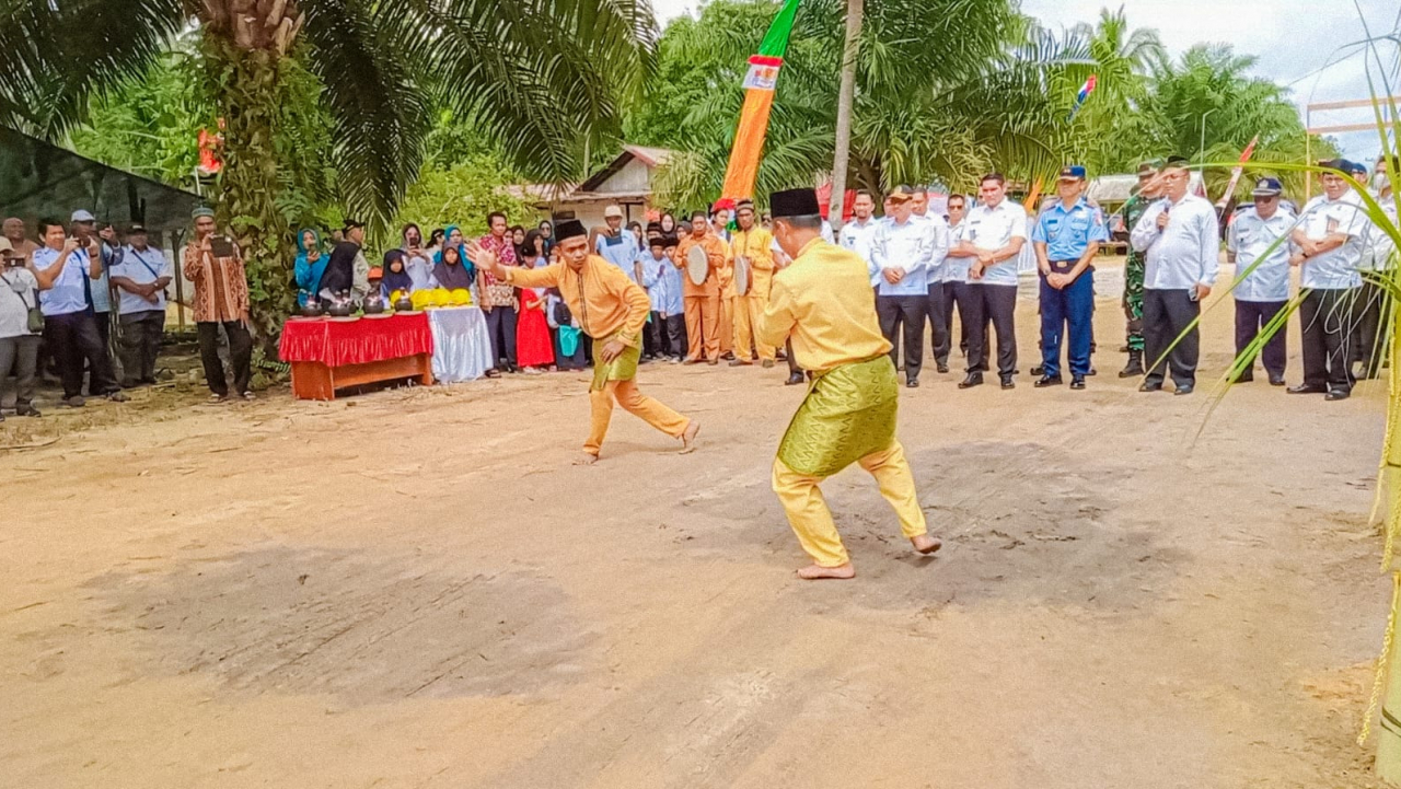 Upacara Adat "Potong Pantang" dan Sembilan Nilai Antikorupsi di Desa Sabuai